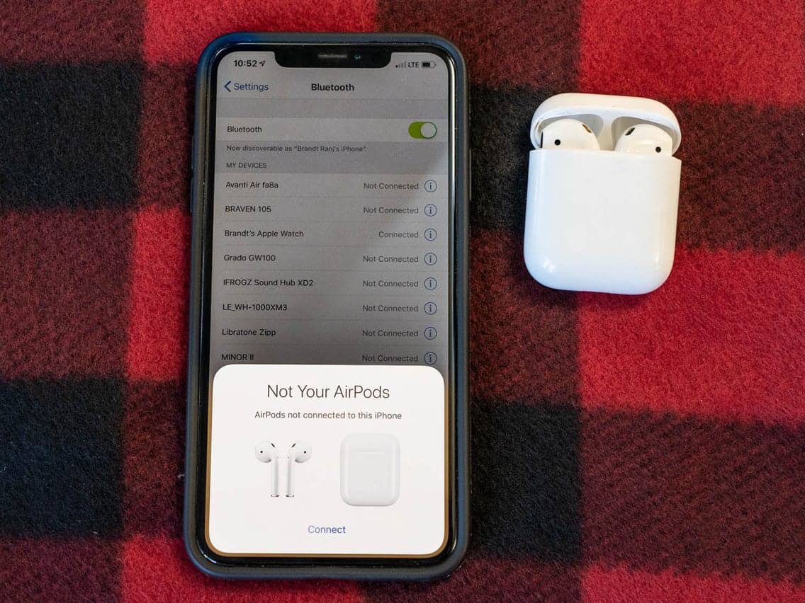 How To Fix AirPods Mic Not Working Problem? (Solutions)